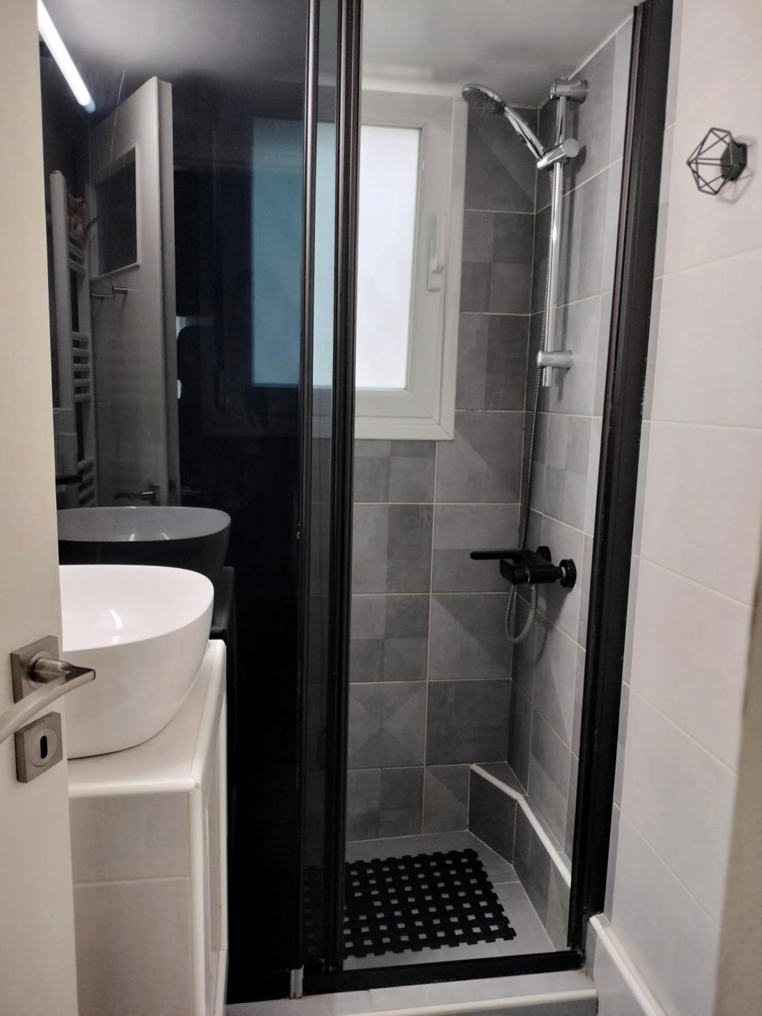 Pangrati Modern 10min To Metro Apartment Athens