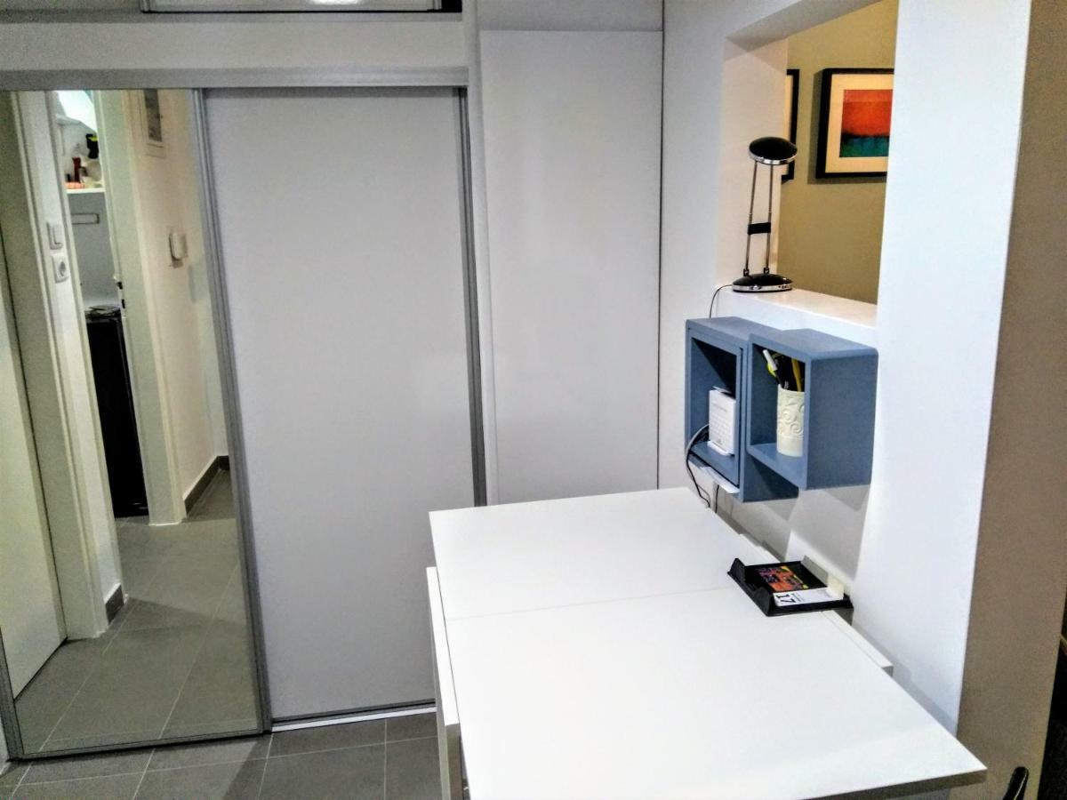 Pangrati Modern 10min To Metro Apartamento Atenas